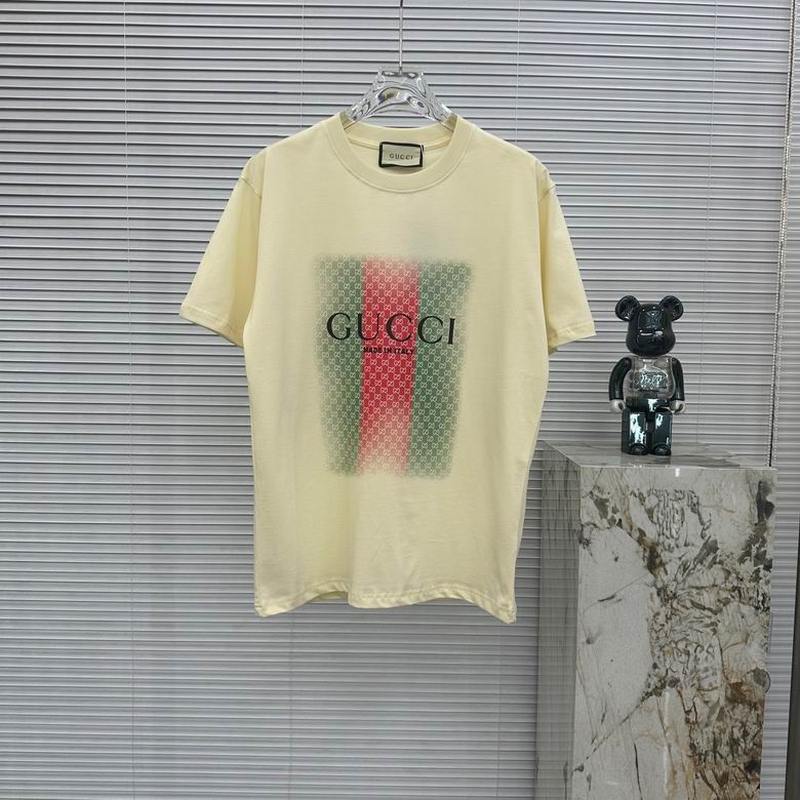 Gucci Men's T-shirts 71